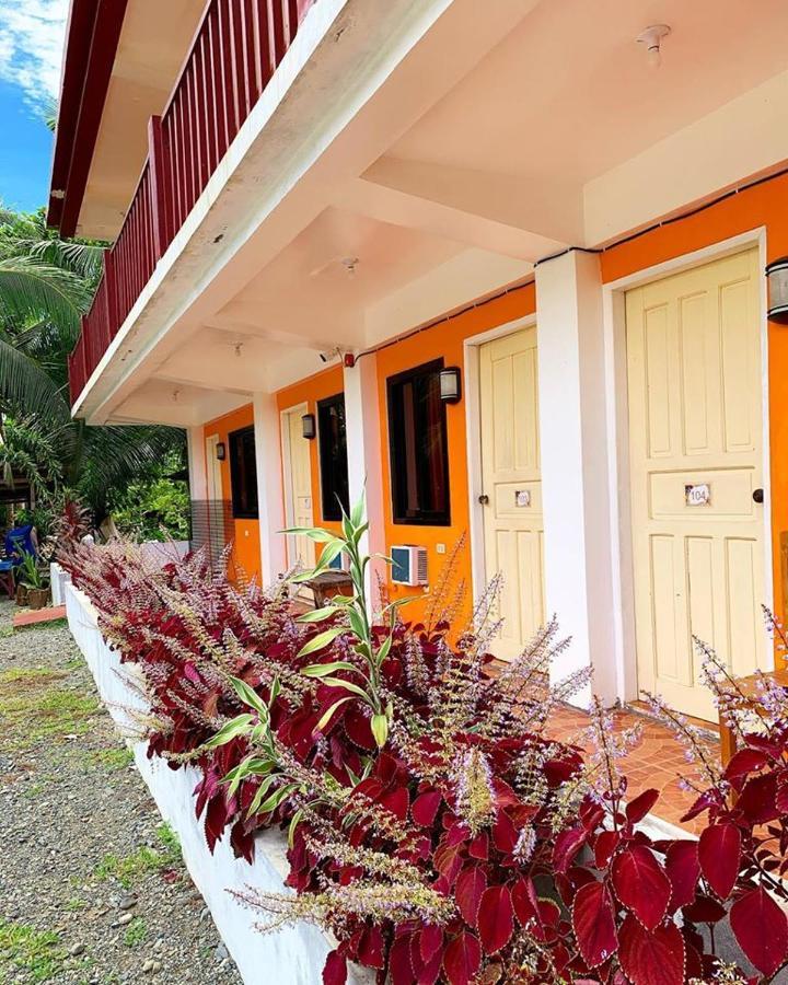 Lotus Sun & Waves Beach Resort Baler Buitenkant foto