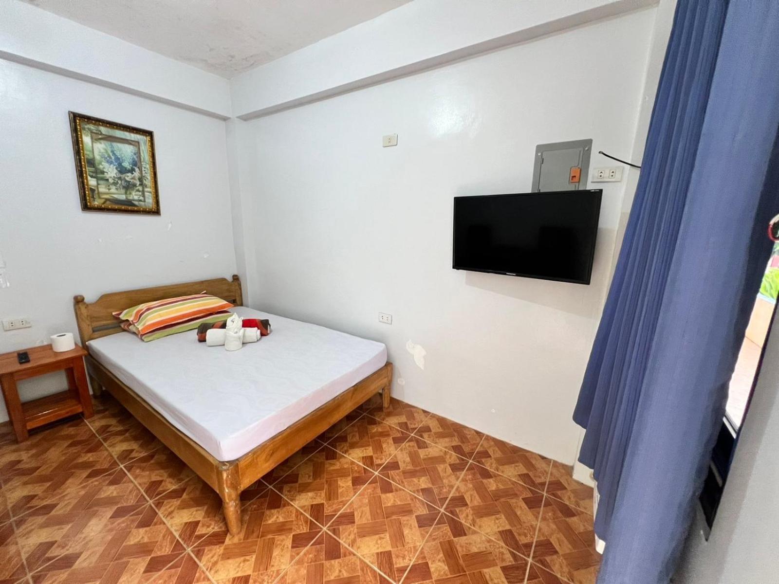 Lotus Sun & Waves Beach Resort Baler Buitenkant foto