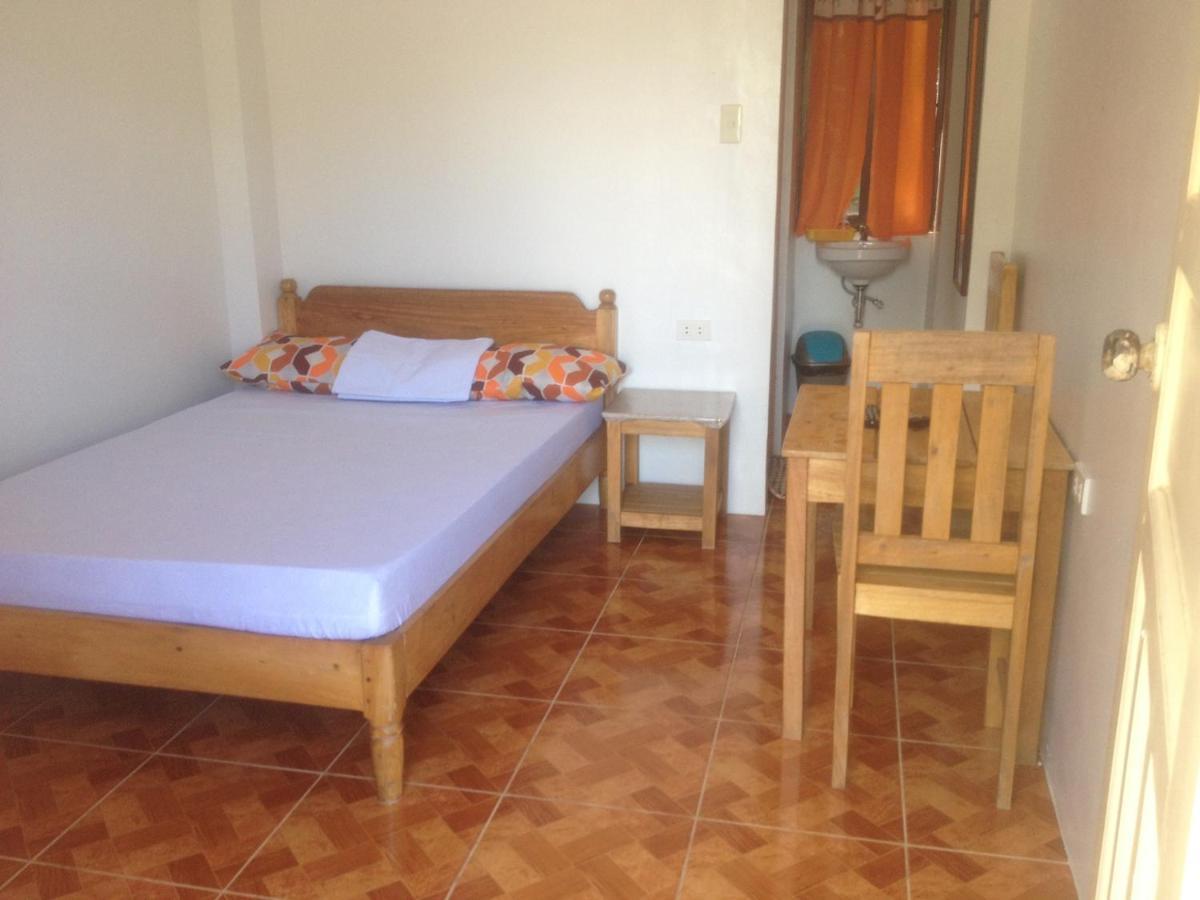 Lotus Sun & Waves Beach Resort Baler Buitenkant foto